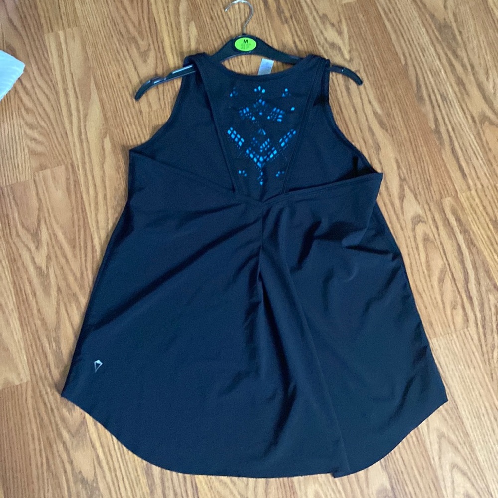 Black and blue sport top